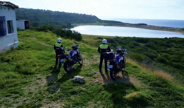 Çanakkale'deki pembe gölün güvenliği jandarma ekiplerinci sağlanıyor