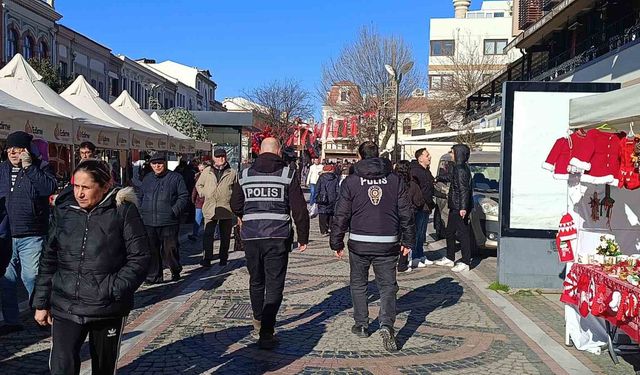 Edirne polisi işlek noktalarda güvenliği arttırdı