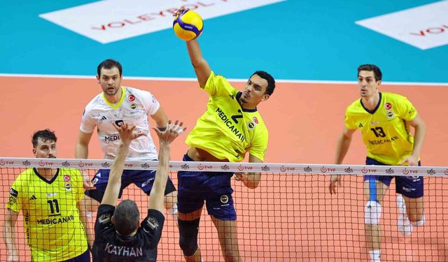 Efeler Ligi: Fenerbahçe Medicana: 3 - Gebze Belediyesi: 1