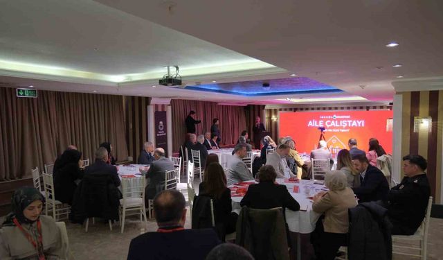 Güçlü aile ve güçlü toplumun yol haritası İnegöl'de çizildi