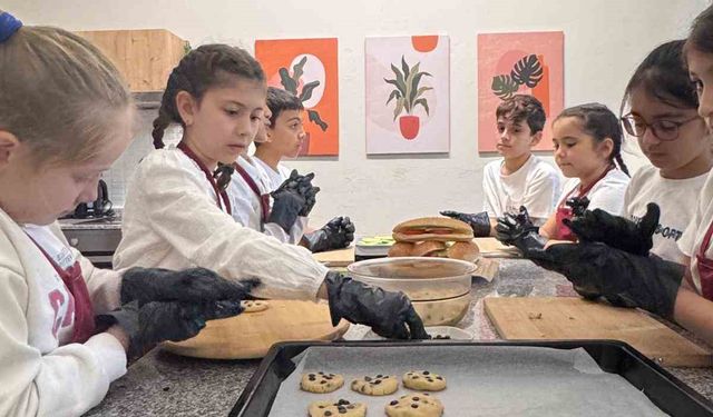 Kartepe'deki ilkokulda 'Türkiye Yüzyılı Maarif Modeli' ile çok yönlü eğitim