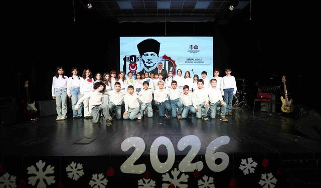 Serdal Adalı'dan, BJK-Kabataş Vakfı Okulları'na ziyaret