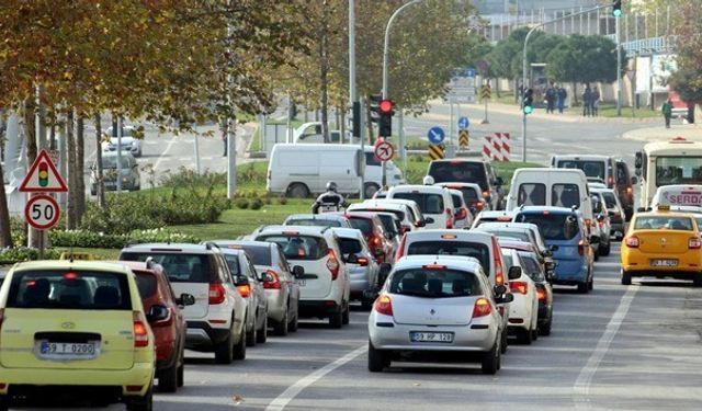 Tekirdağ'da trafiğe kayıtlı araç sayısı 381 bin 389'a ulaştı
