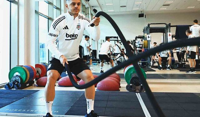 Beşiktaş, salonda çalıştı