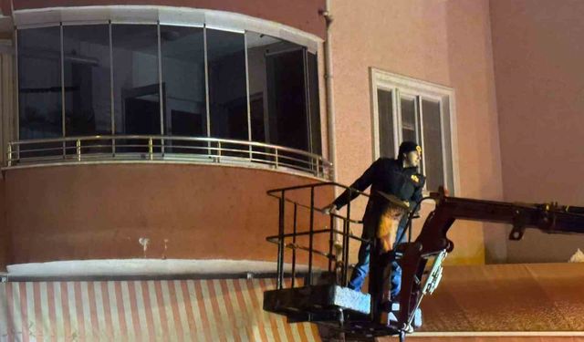 Bilecik'te çıkan yangında 5 kişi dumandan etkilendi