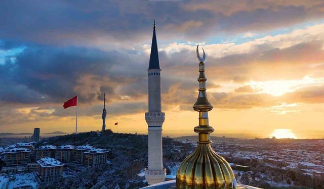 Çamlıca'da mest eden gün batımı