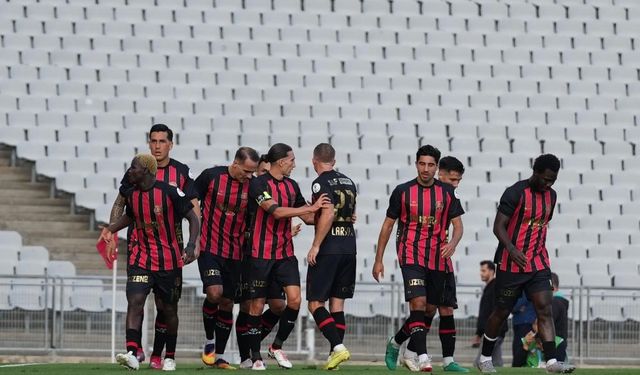 Fatih Karagümrük, 4 futbolcuyla yollarını ayırdı