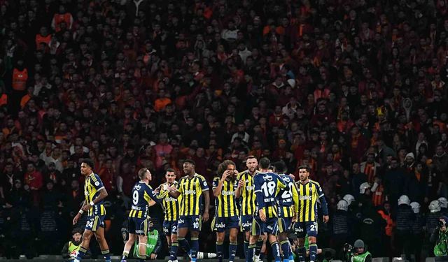 Fenerbahçe, 4 maç sonra Galatasaray'ı mağlup etti