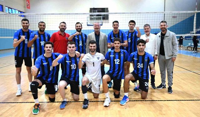 Karacabey Belediyespor'un Play-Off umudu son maça kaldı