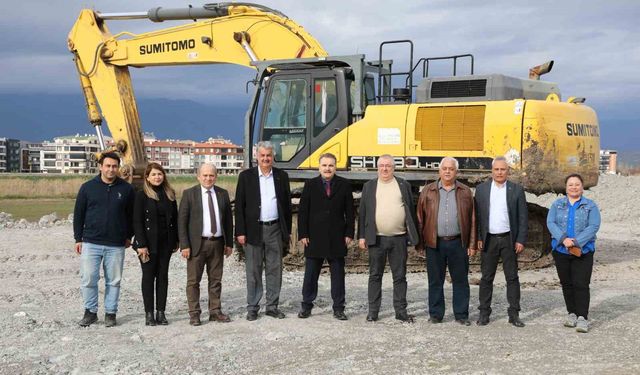 Kaymakam Odabaş, Jeotermal Sera OTB alanını inceledi