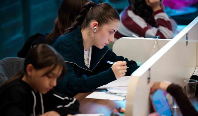 Kütüphanem Kocaeli, 1 yılda 478 bin kişiyi ağırladı