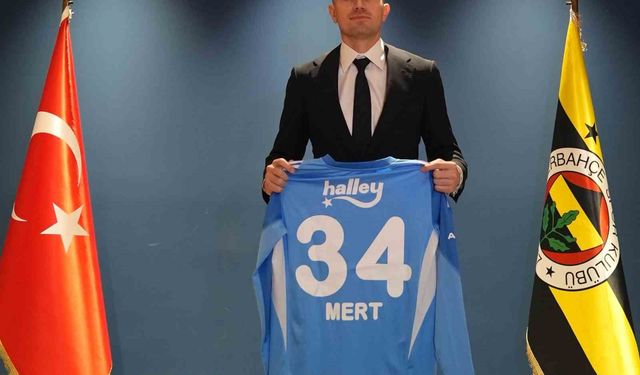 Mert Günok yeniden Fenerbahçe'de