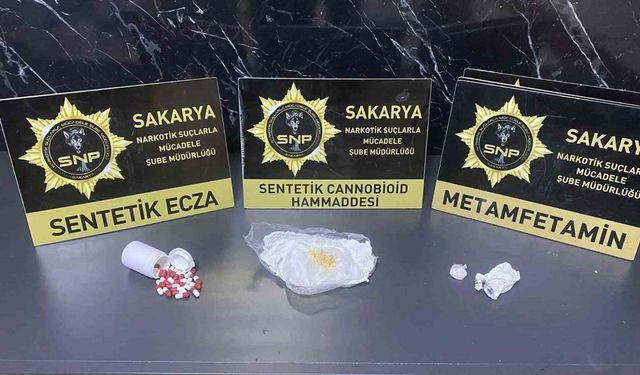 İki ilçede narkotik ve kaçakçılık operasyonu: 4 gözaltı
