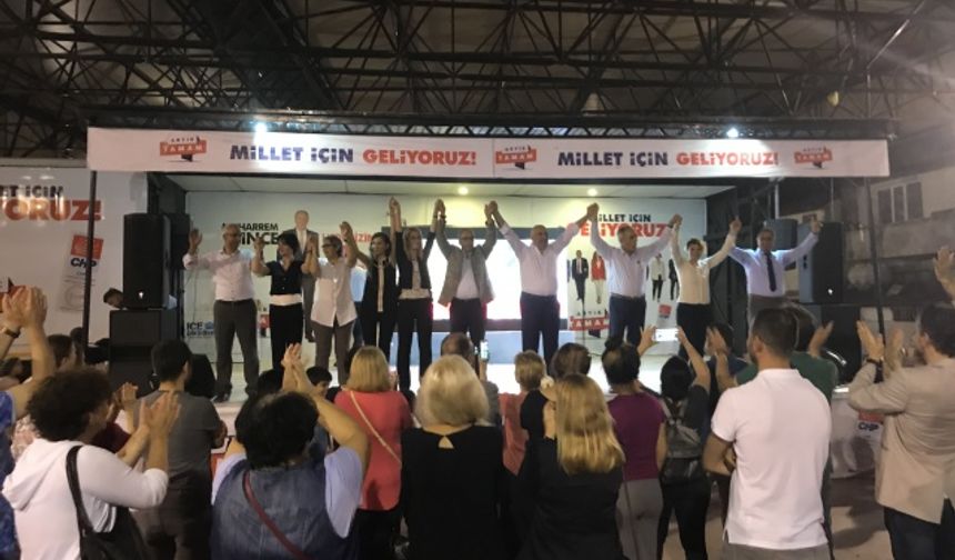 CHP adayları Şeker Mahallesi'nde halkla buluştu