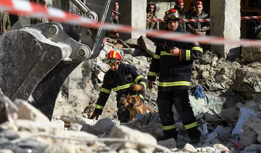Depremzede öğrencilere istedikleri okullara nakil imkanı