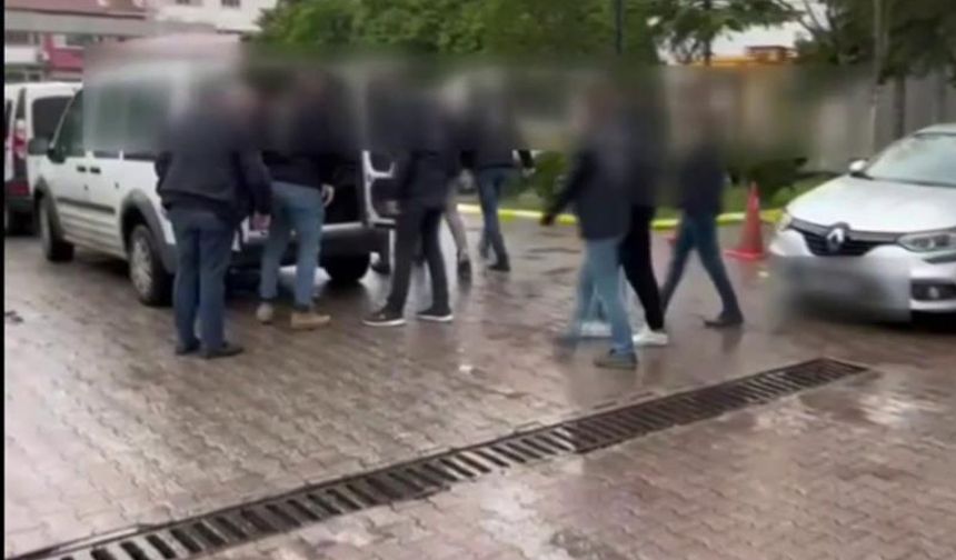 Sahte bungalov ilanlarıyla 180 kişiyi dolandırmışlar