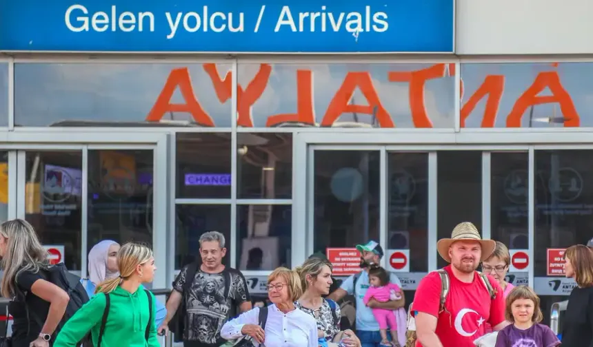 Antalya'da bir otele "milliyet farkı" cezası