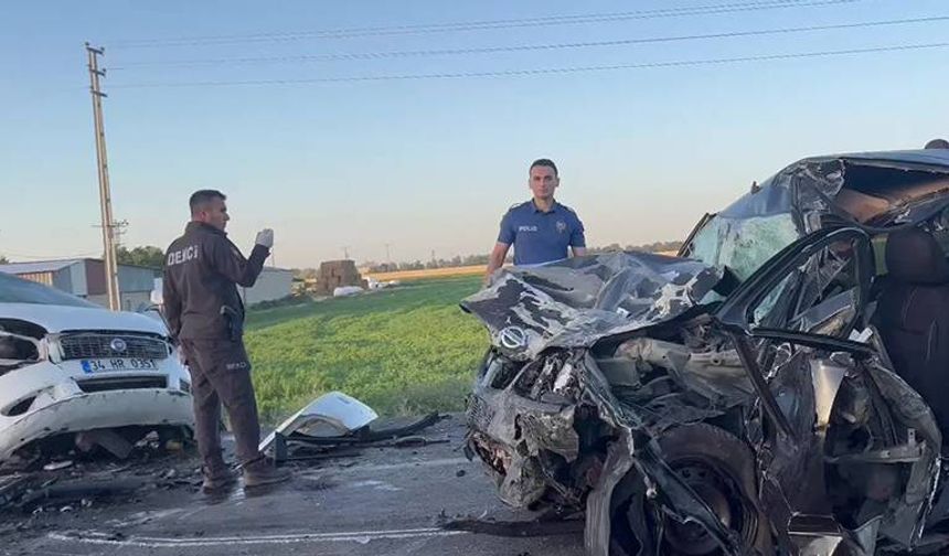 Konya'da kaza: 4 ölü, biri ağır iki çocuk yaralı!