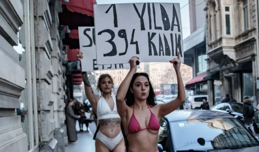 Aktivistlerden eylem: “1 yılda 394 kadın”...