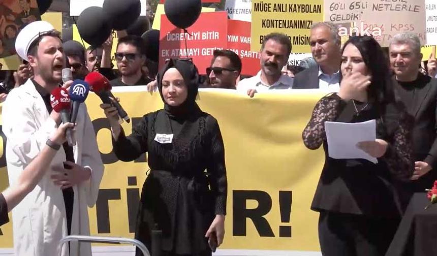 Ek atama isteyen öğretmenlerden "tabutlu" protesto