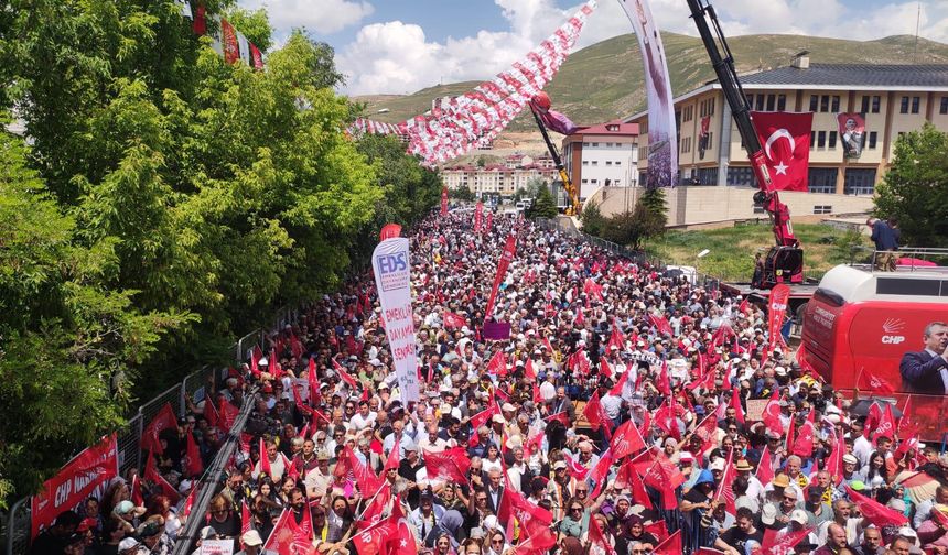 CHP 14 yıl sonra Bayburt’ta: İmamoğlu’na özgürlük talebi