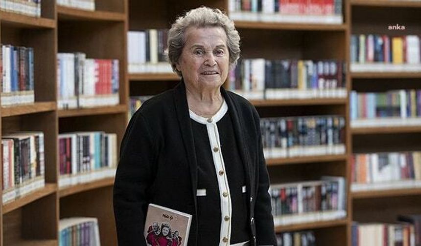 Türk edebiyatının "Mona Roza"sı Muazzez Akkaya, hayatını kaybetti