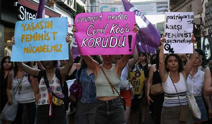 Kadınlar nüfus kütüğünde eşitlik istiyor!