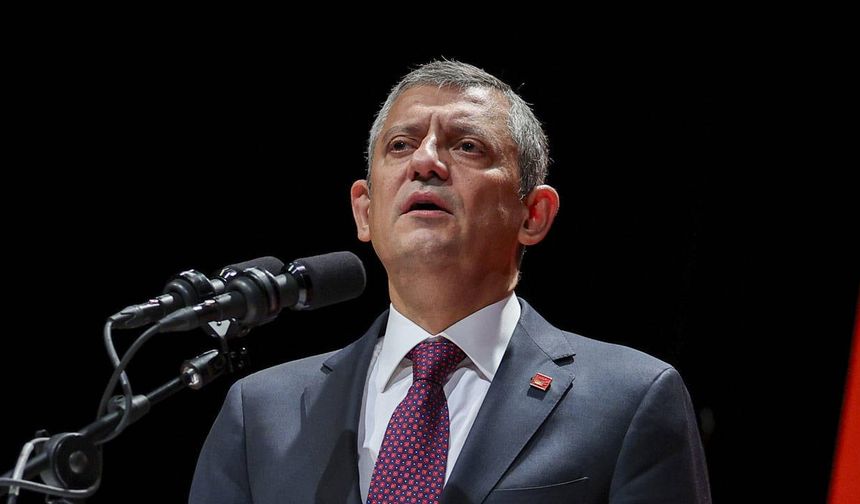 CHP'nin 39'uncu olağan kurultayı: Özgür Özel yeniden Genel Başkan