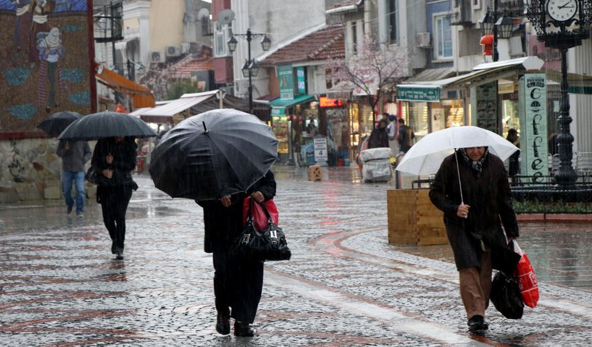 29 Ağustos hava durumu: Meteoroloji'den çok sayıda kent için sağanak yağış uyarısı