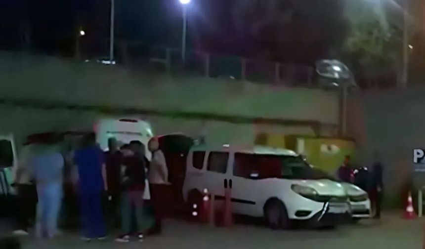 Yenikent Devlet Hastanesi’nde silahlı saldırı: Boşanmak isteyen eşini vurdu