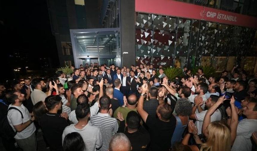 CHP'den yeni kayyum hamlesi: İstanbul İl Başkanlığını kapatma kararı