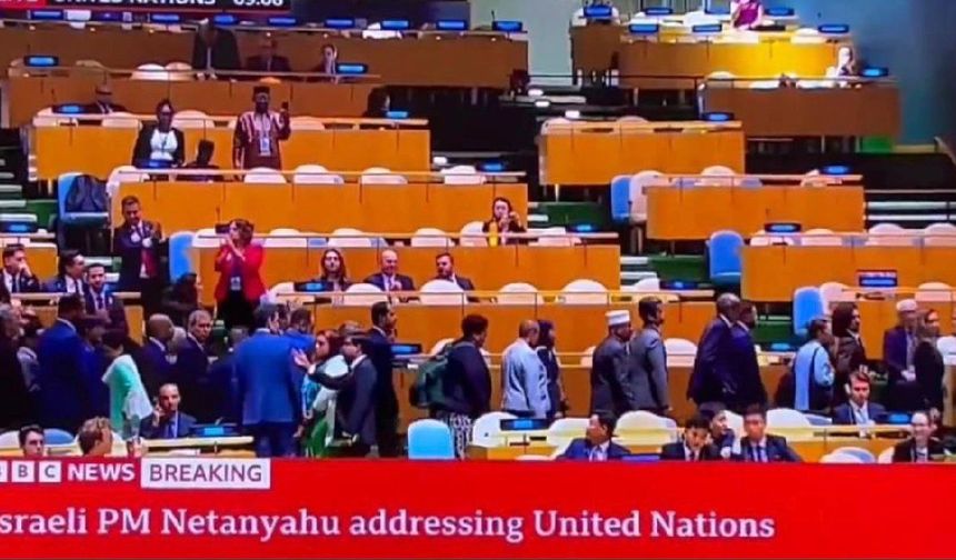 Netanyahu BM kürsüsünde: Salon boşaldı