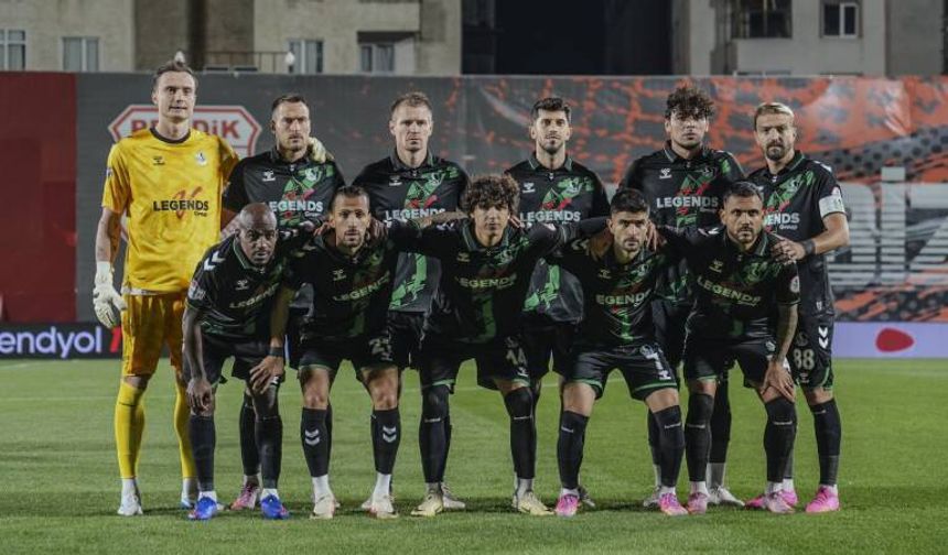 Kural hatası yapan Sakaryaspor hükmen mağlup