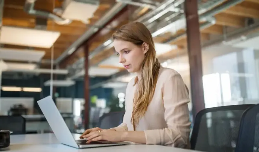 Türkiye'nin interneti neden yavaş?