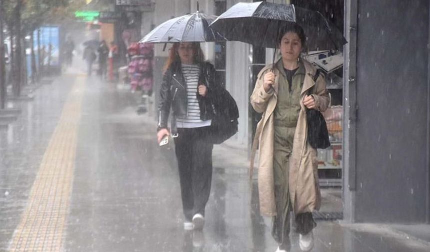 7 Kasım hava durumu: Sıcaklıklar düşüyor, sağanak yağış geliyor