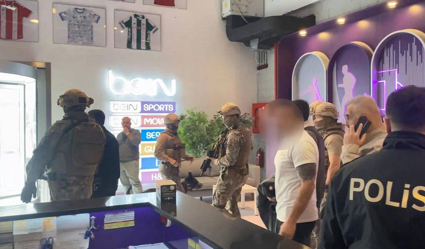 BEIN Sports binasında panik: Saldırgan gözaltına alındı