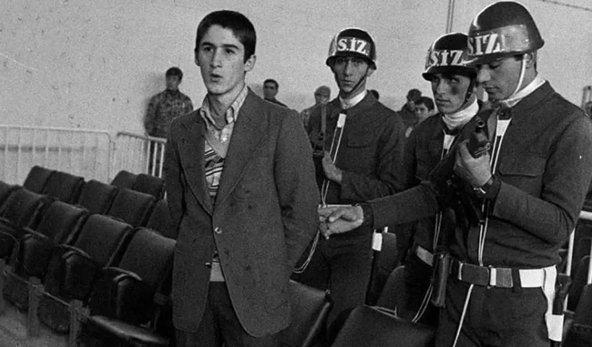 Erdal Eren: 45 yıl geçti ama o hâlâ 17 yaşında