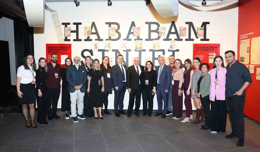 'Çocukluktan Sınıfa, Sınıftan Hayata Rıfat Ilgaz Sempozyumu' başladı