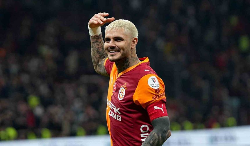 Galatasaray'da maç sonu üçlüsü Mauro Icardi'den
