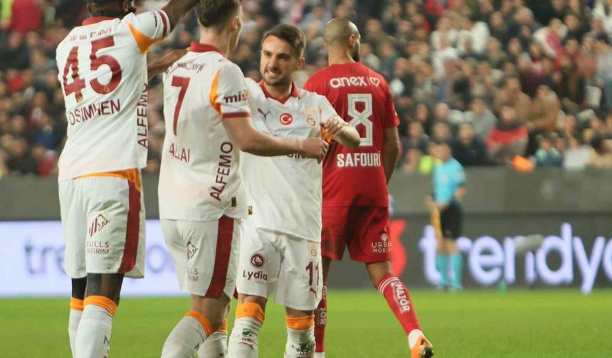 Roland Sallai'den bu sezonki ilk gol