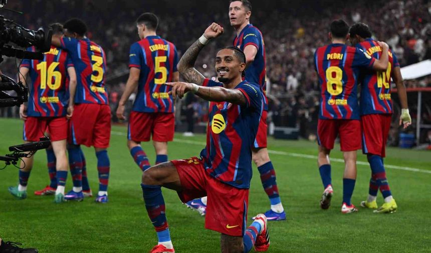 İspanya Süper Kupa'nın sahibi Barcelona