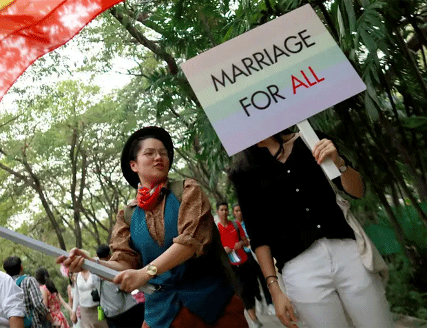 Tayland'dan eşcinsellerin evlenmesine ilk onay