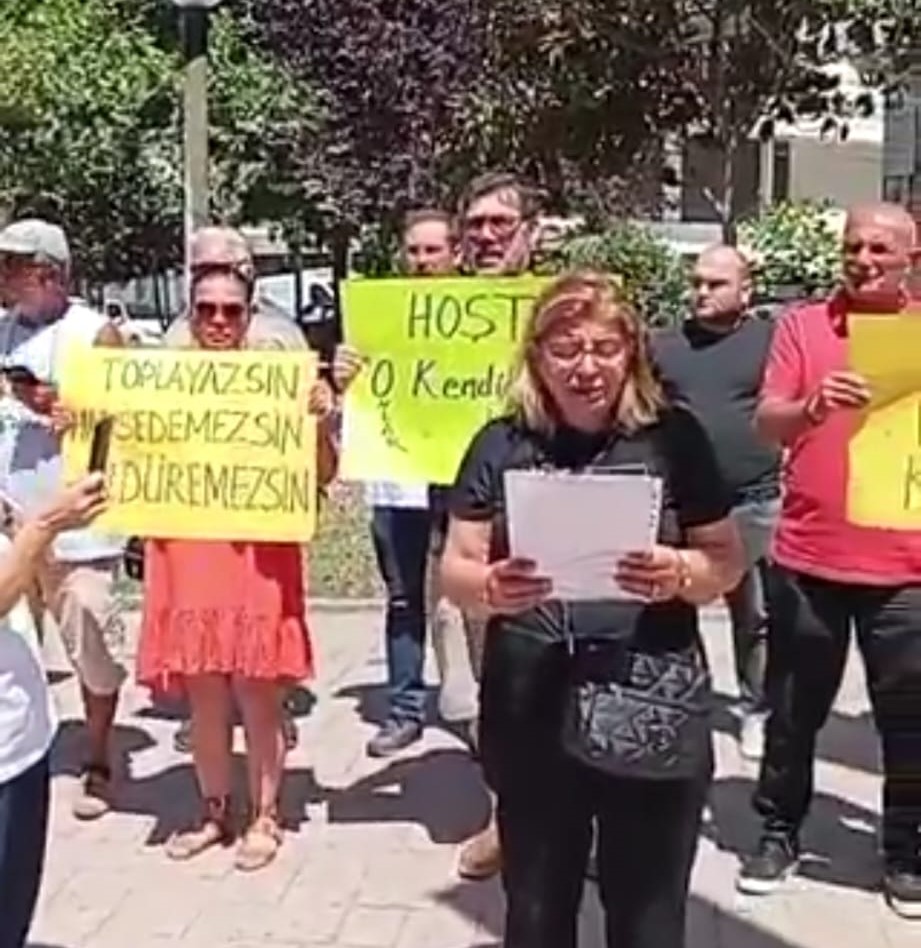 Önümüzdeki hafta TBMM'ye gelmesi beklenen tasarı Karasu'da da protesto edildi.