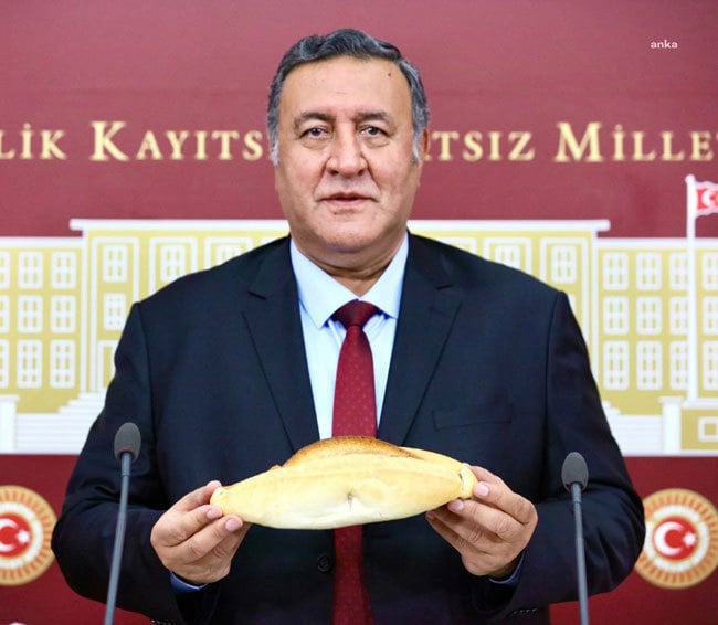 Asgari Ucretlinin Sofrasindan 295 Ekmek Eksildi Alim Gucu Her Gun Eriyor (1)