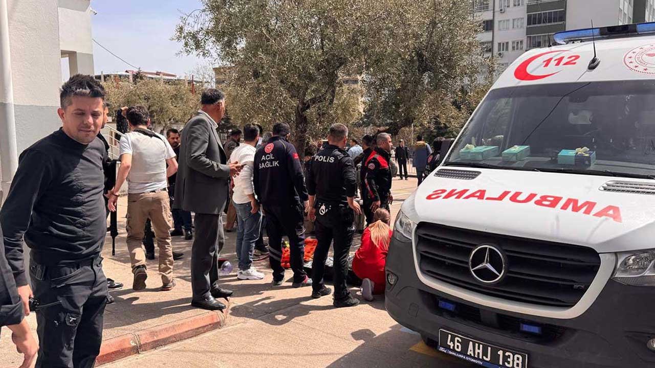 Maraş'ta ortaokulda silahlı saldırı: 9 kişi yaşamını yitirdi